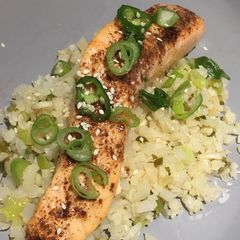 A picture of Ginger Cauliflower Rice with Five Spice Salmon 🐟.