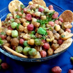 A picture of Rainbow Chana Chaat.