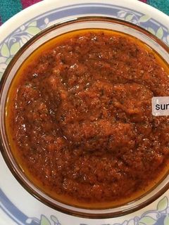 लाल मिर्च की चटनी (Lal mirch ki chutney recipe in hindi) रेसिपी मुख्य फोटो