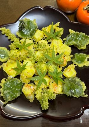 A picture of Mozzarella Cheese Tempura.
