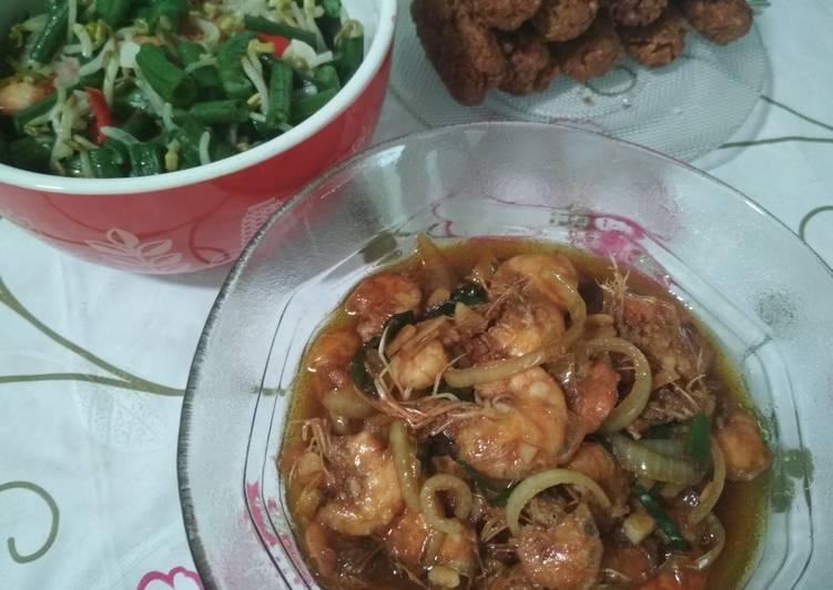 Udang saus mentega