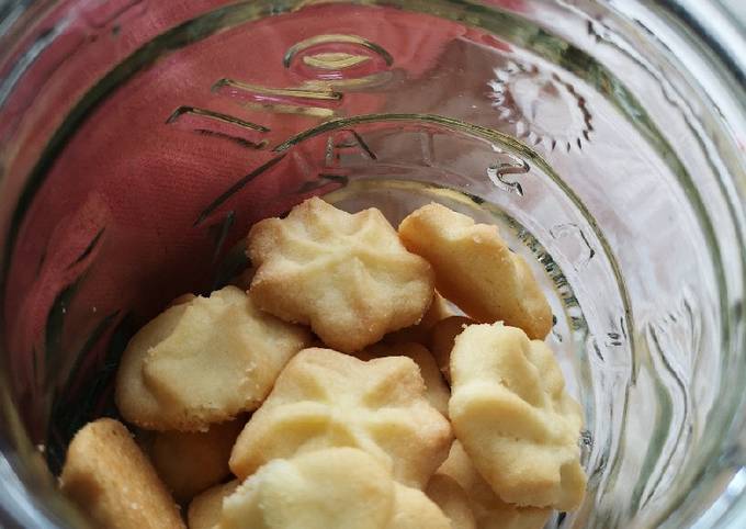 Simple butter cookies renyah lembut