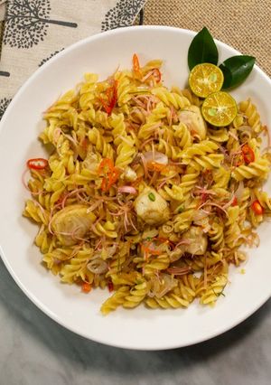 Foto resep Resep Fusilli Ikan Sambal Kecombrang, Sedap Beraroma Menggugah Selera