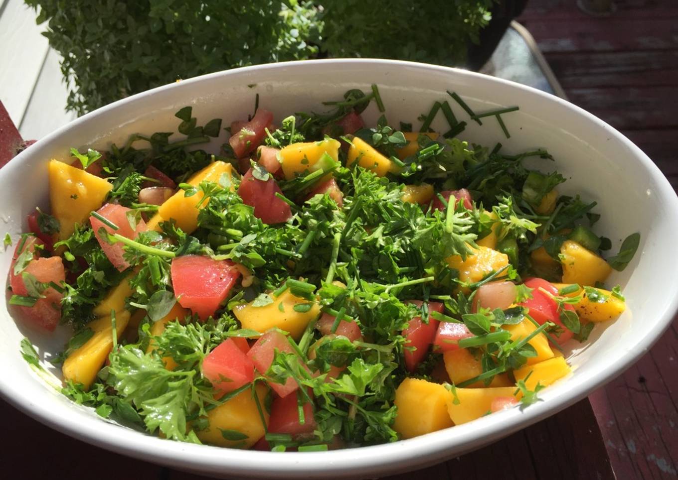 Warm mango salad