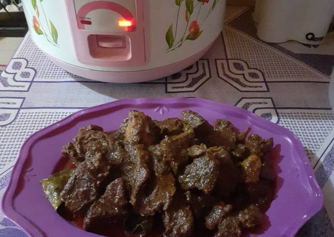 Rendang sapi