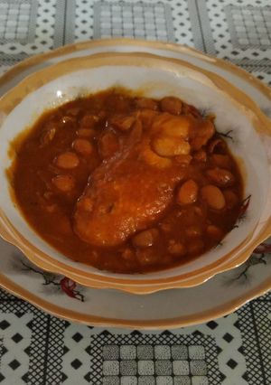 عکسی از دستور خورشت لوبیا چیتی با مرغ