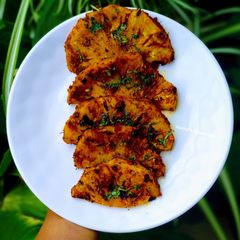 A picture of Pineapple Grill.