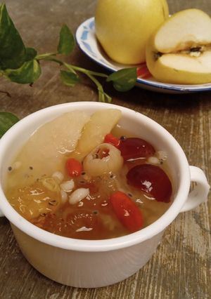 Foto resep Pear & Peach gum dessert