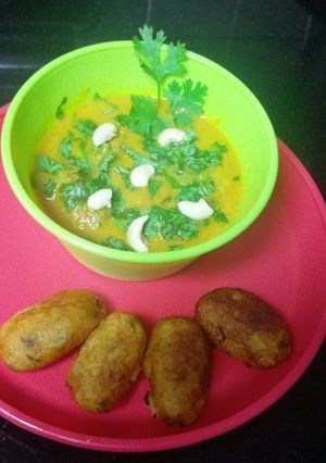 A picture of Malai kofta.