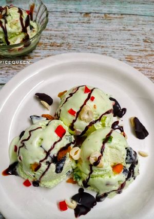 A picture of American Dryfruit Ice cream.