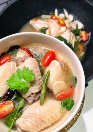 รูปของ ต้มยำปีกไก่น้ำใส