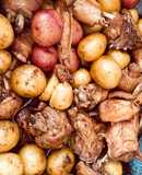 Gà hầm khoai tây