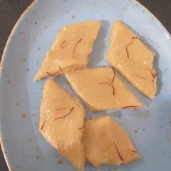 A picture of Kaju katli.