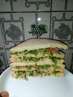 A picture of Chicken sandwich.