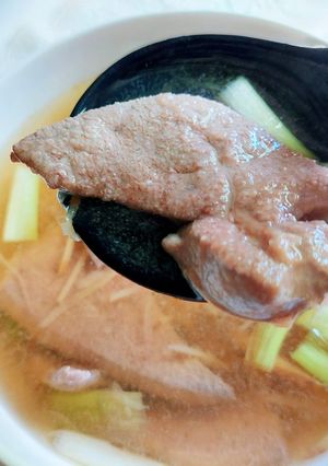 薑絲豬肝湯 的食譜成品照片