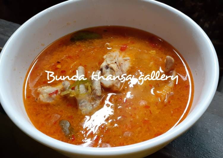 Ceker, sayap ayam pedas mantul