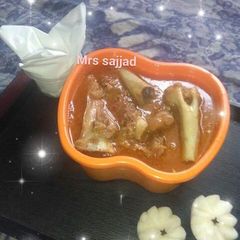 A picture of Mutton Paayy.