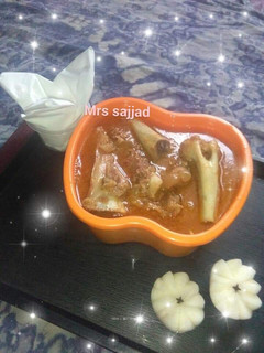 A picture of Mutton Paayy.