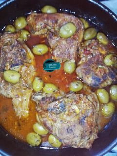 صورة لوصفة رقبة الخروف 🐏 محمرة في الفرن 👍👍😋😋