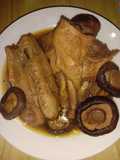 ปีกเป็ดตุ๋นพะโล้ (Stewed Duck Wings in Soy Sauce)