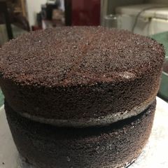 A picture of Simple Fudge Cake.
