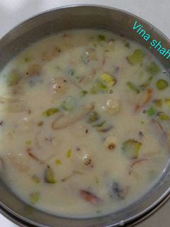 मखाना खीर (makhana kheer recipe in Hindi) रेसिपी मुख्य फोटो
