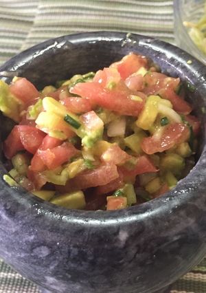 Una foto de *Pebre con Palta Método Grez*
