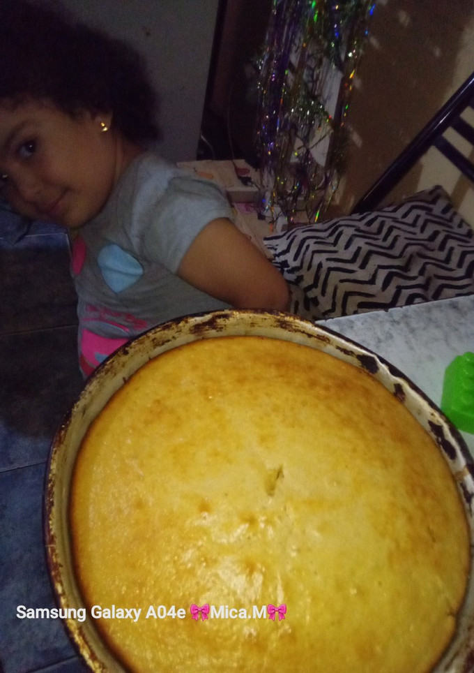 Una foto de Torta súper económica Sin huevos Sin manteca ❤