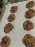 Paleo Chocolate Chip Cookies