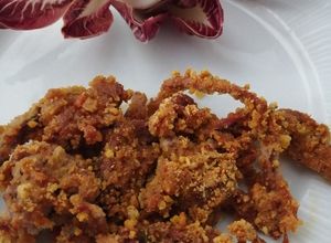 Foto di Straccetti di carne con panatura croccante alla paprika