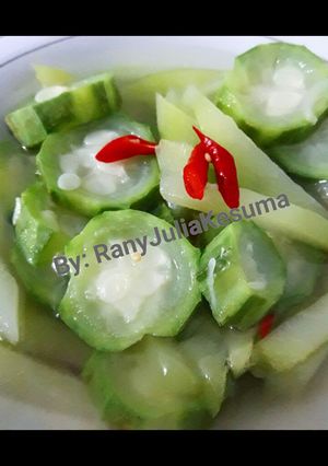 Foto resep Sayur bening oyong labu siam ala Ranjul