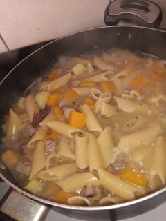Una foto de Guiso con sobras de asado