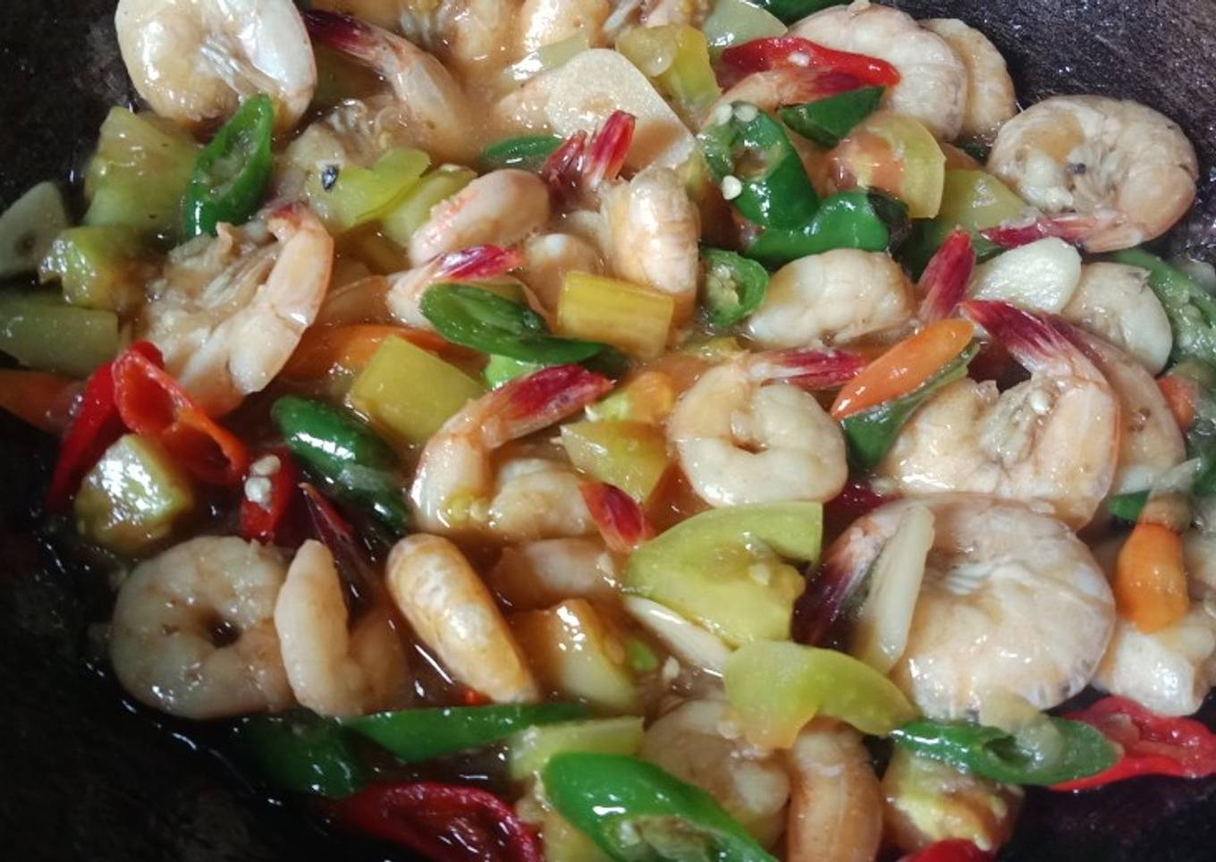 Udang tomat hijau