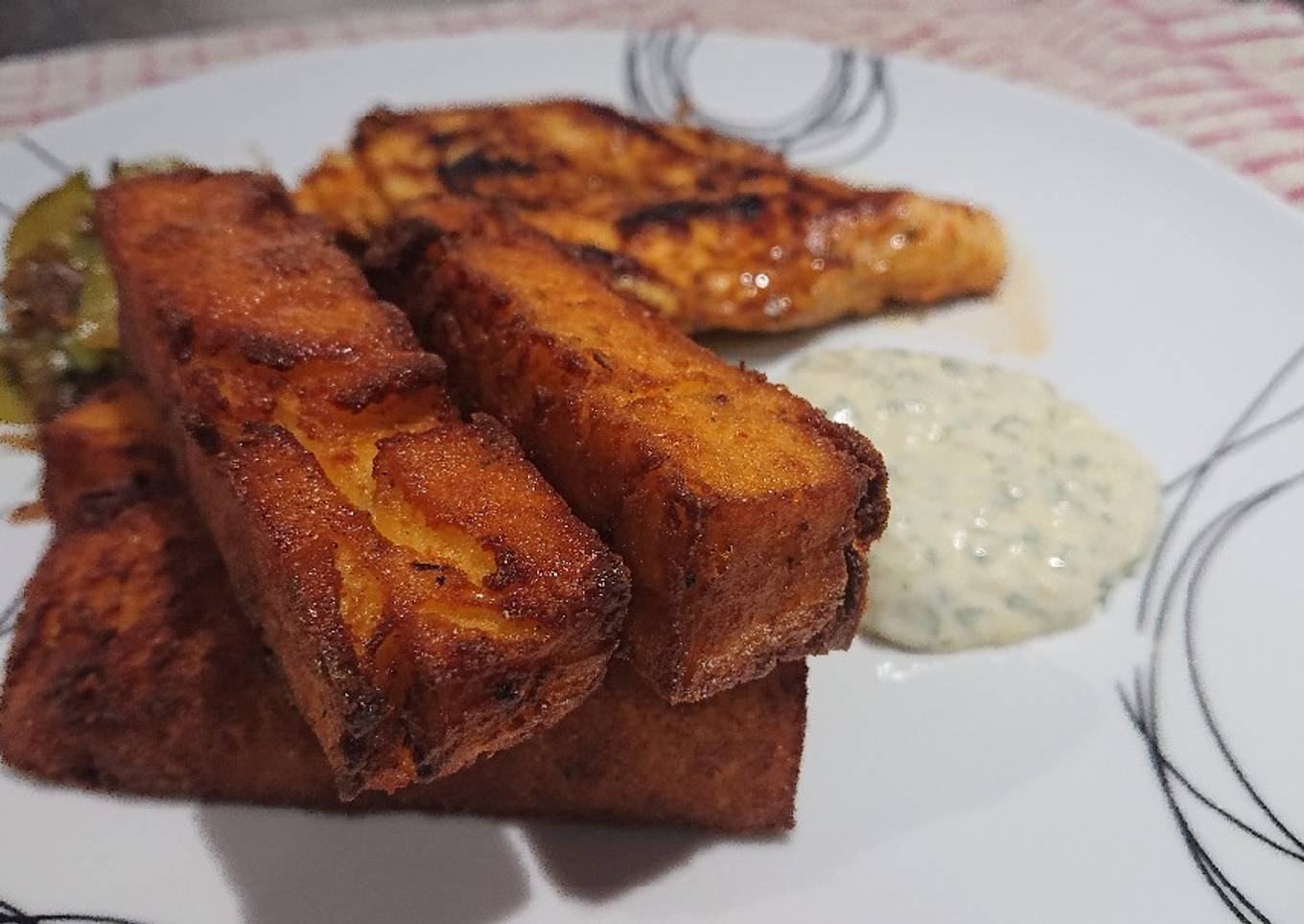 Polenta Chips with Roasted Garlic Aioli