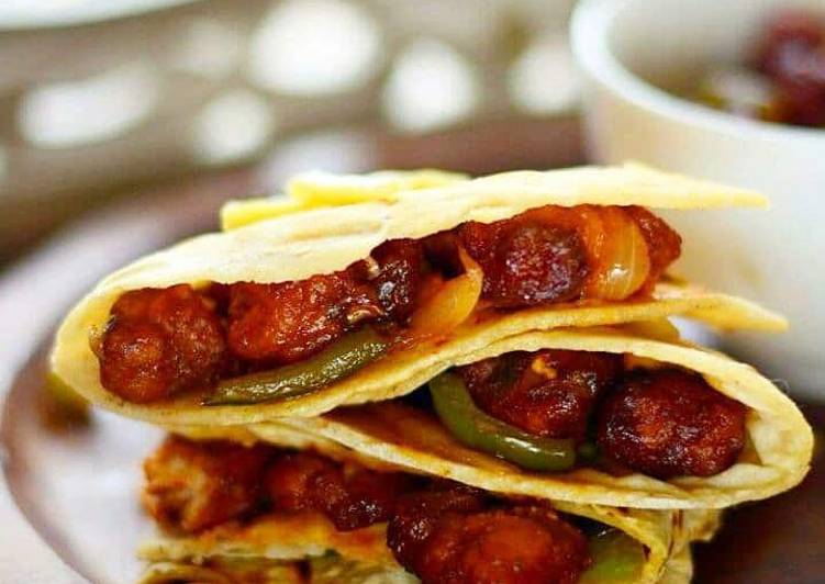 Simple Way to Prepare Any-night-of-the-week Chicken Chili Cheese Quesadillas