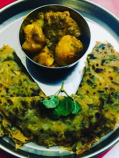 मेथी पराठा (Methi paratha recipe in Hindi) रेसिपी मुख्य फोटो