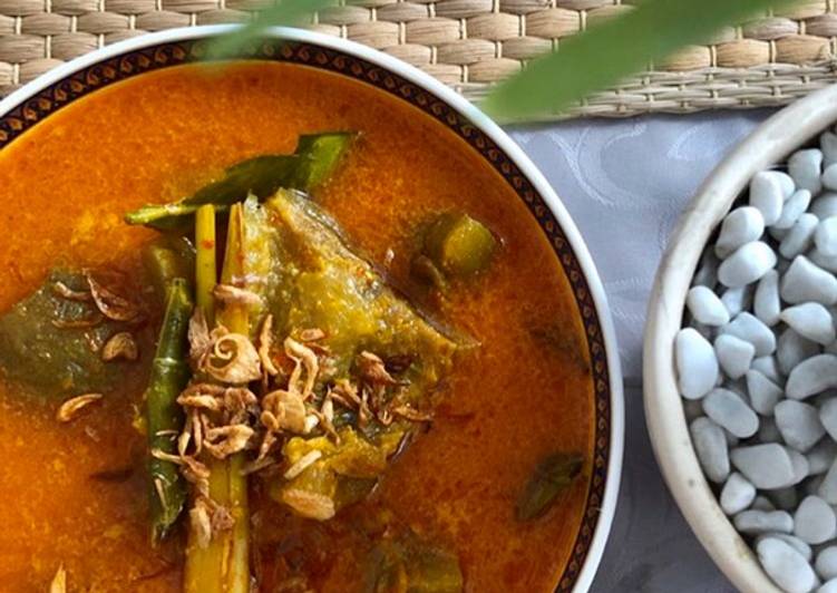 Langkah Mudah untuk Membuat Gulai Tunjang 💛 Anti Gagal