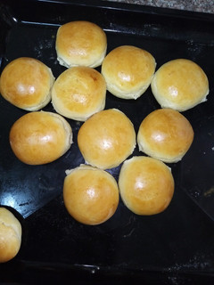 A picture of Scones😋.