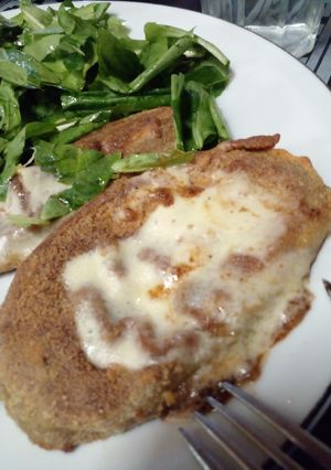 Una foto de Berenjenas en milanesa