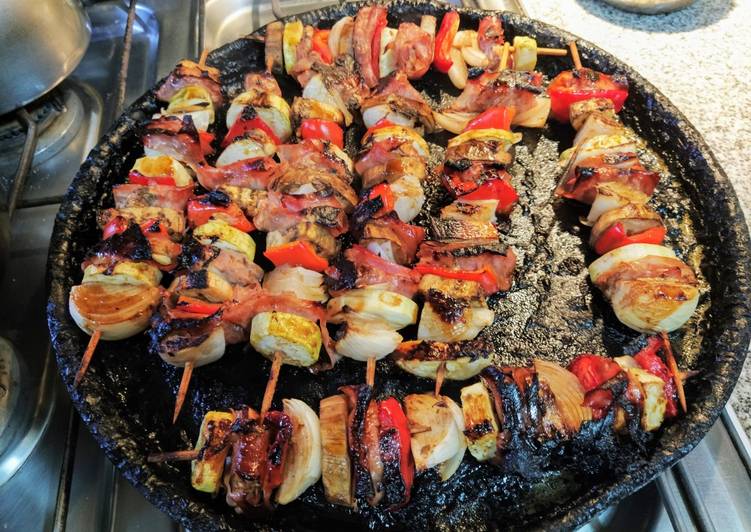 Brochetas de pollo y vegetales súper fácil