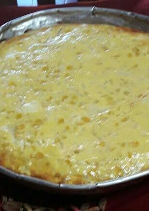 Una foto de Tarta de choclo, queso, cebolla y crema