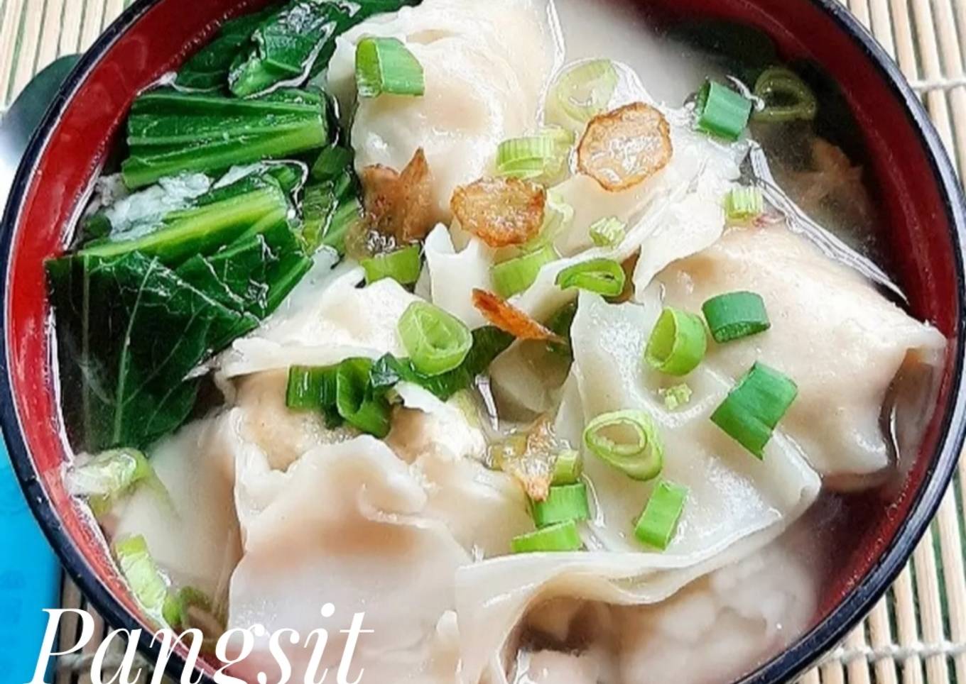 16. Pangsit kuah / chicken wonton soup