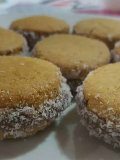 Una foto de Alfajores de avena