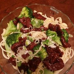 A picture of Pasta 'n Broccoli and Sweet Ham.