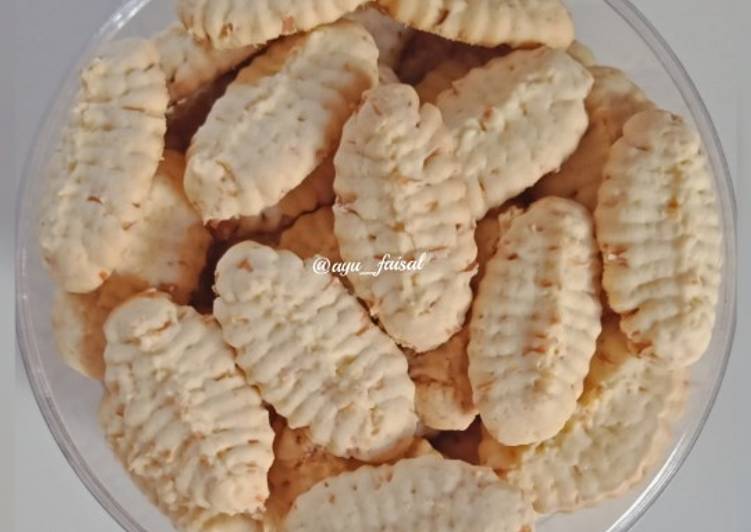 Kue Sagu Keju