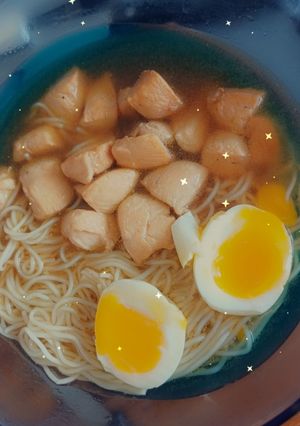 Une photo de Ramen au poulet