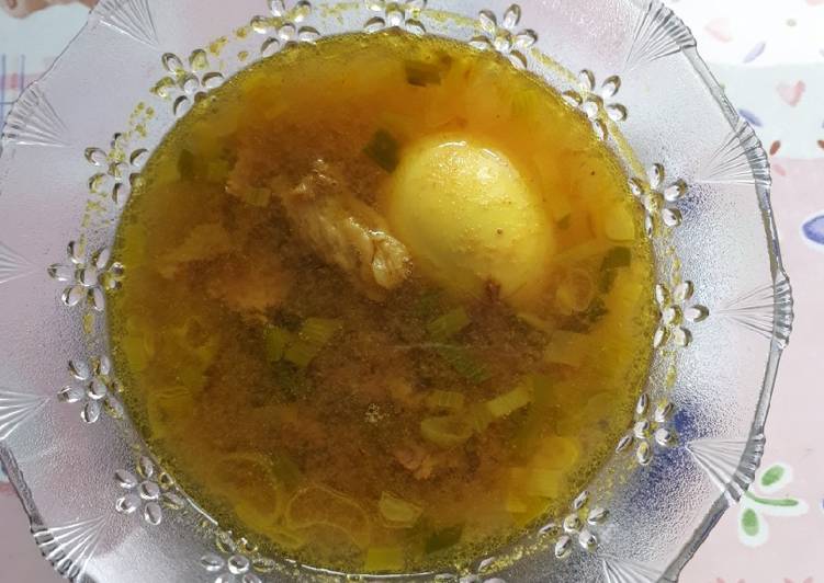Langkah Mudah untuk Menyiapkan Soto daging, Bikin Ngiler