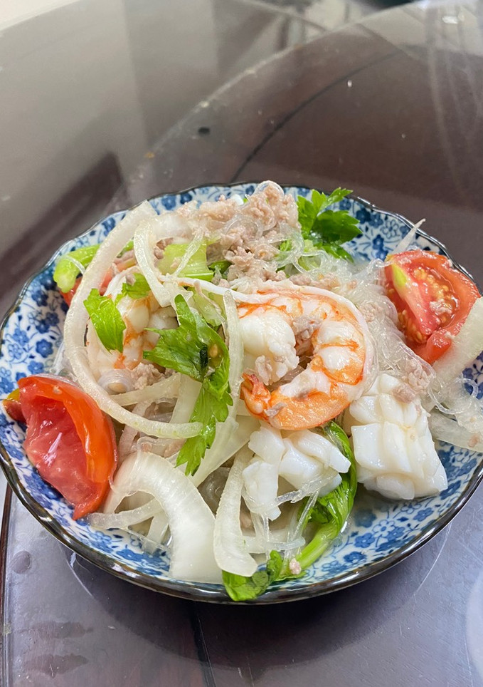 泰式涼拌海鮮冬粉 食譜與作法 by 珍妮花 - Cookpad