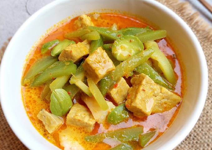 Resep: 211. Sayur Godog Betawi Labu Siam Tempe Semangit Enak