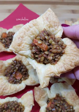 Foto di Cestini di pasta sfoglia con lenticchie 🥂